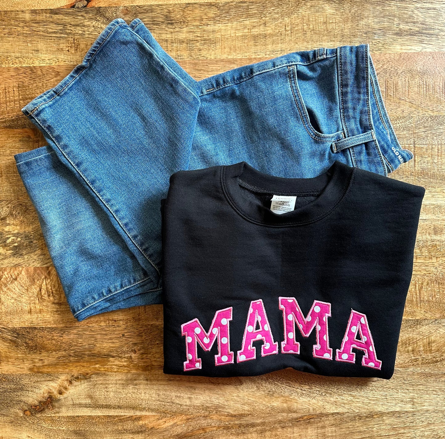 Crewneck sweatshirt for mom, cute Mama sweatshirt, gift for a mom, mama shirt, gifts for mom, Mother's Day shirt, gift for moms