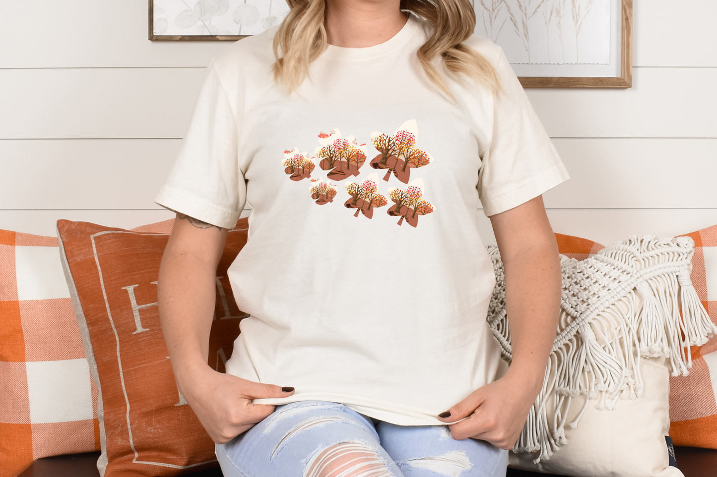 Fall themed graphic T-shirt, Graphic T-shirt, Shirt for women, Cute t shirt for gift, Everyday wear shirt for her, Fall leaves graphic tee